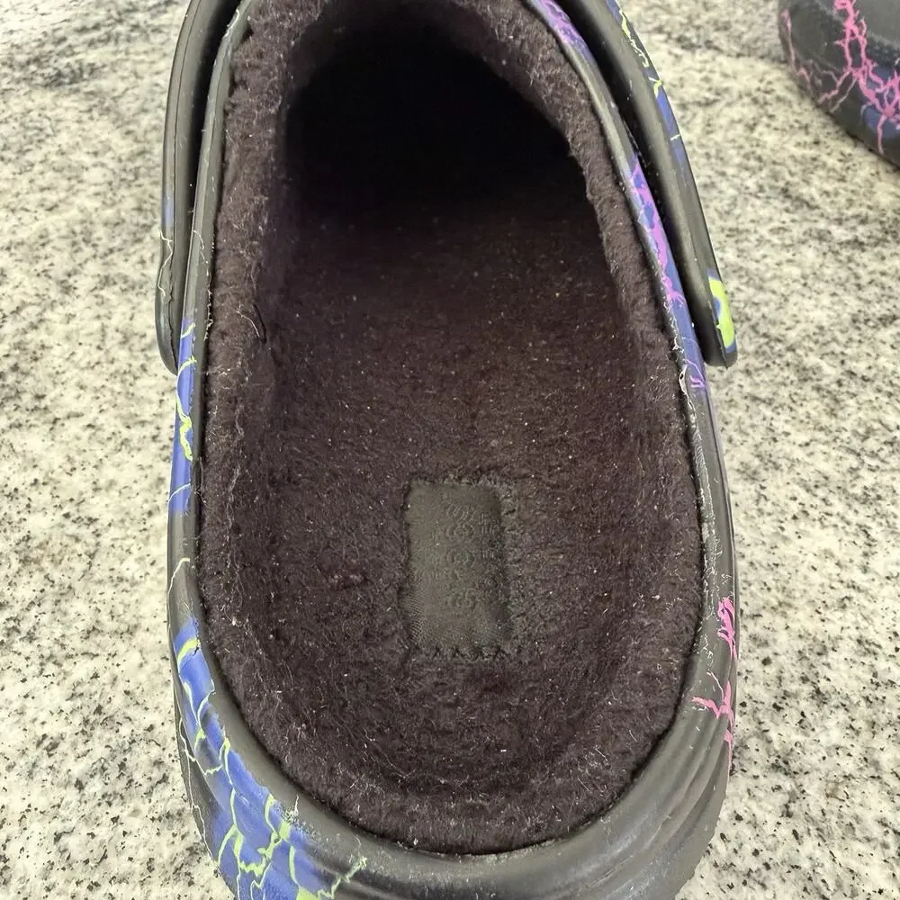 CROCS Classic Lined Clogs Black w Multicolor Lightning Bolts- Men's 8/Women's 10